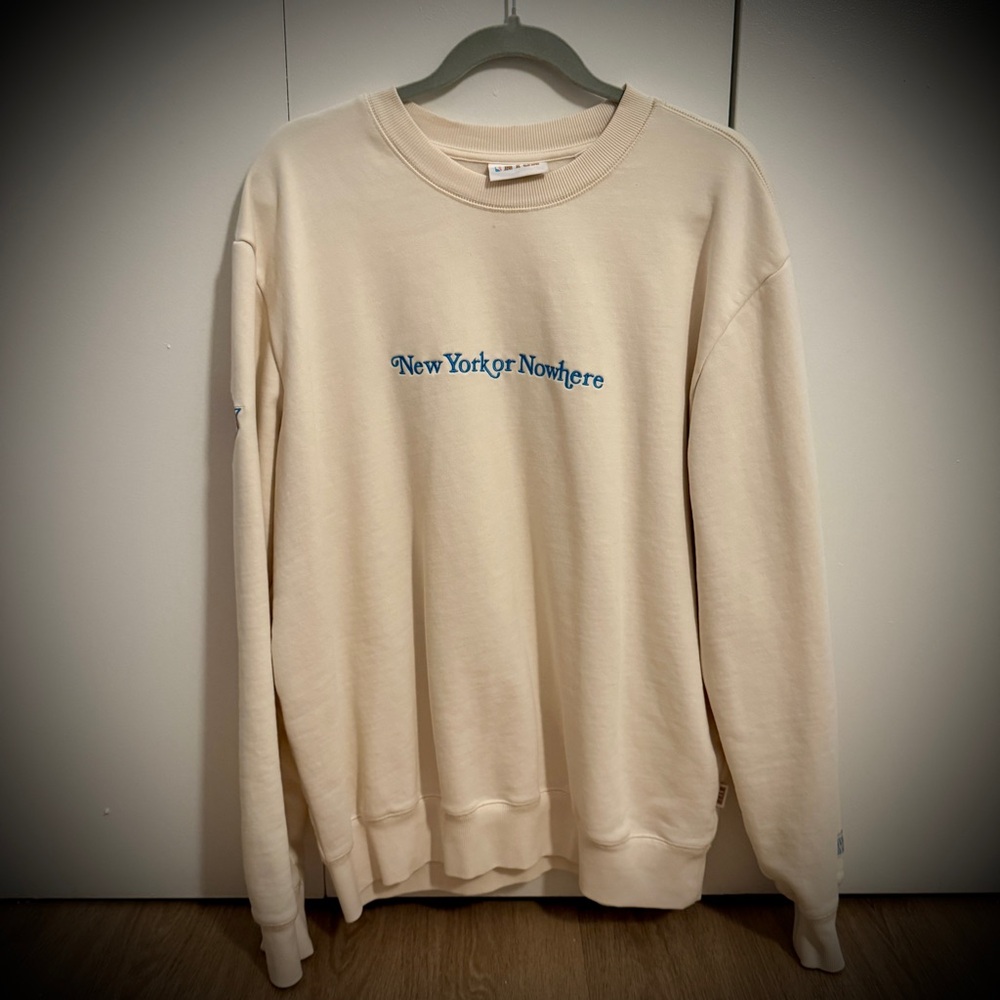 NYON Cream Men’s NY Knicks Crew Neck Sweatshirt